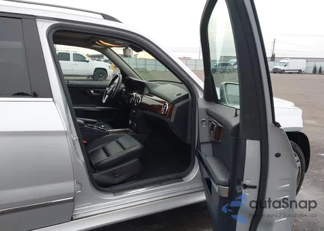 2013 Mercedes-Benz Glk 350 4Matic z USA, uszkodzony, nr VIN WDCGG8JBXDF998339